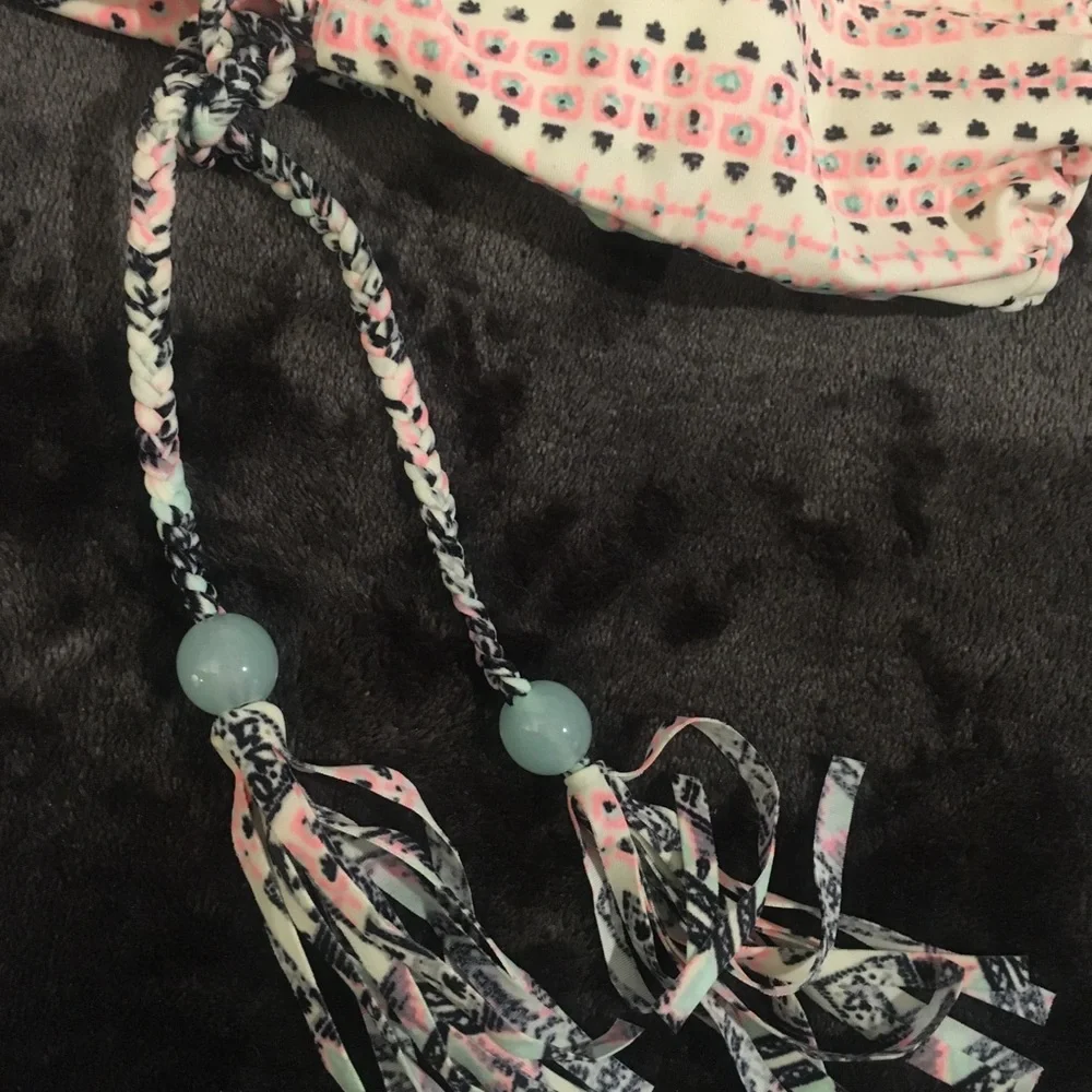 Victoria Secret Reversible Bikini Top - Picture 6 of 9